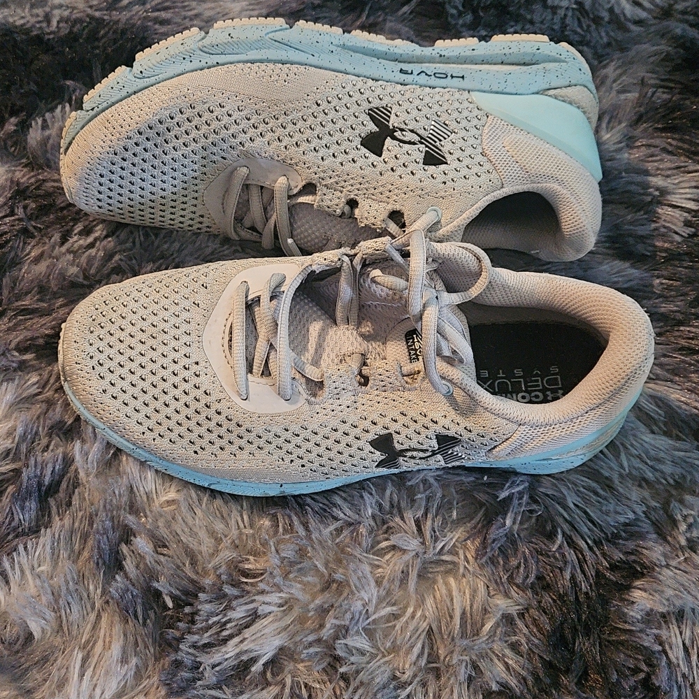 Under Armour Women's Light Gray and Aqua Sneakers
